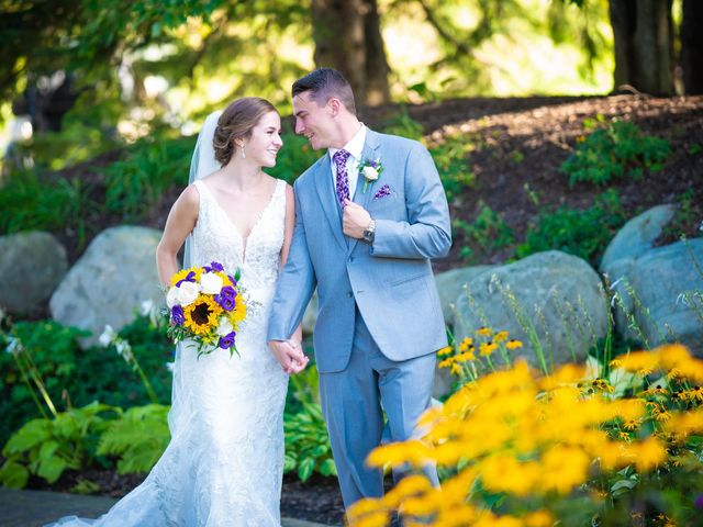 Logan and Julia&apos;s Wedding in Plymouth, Michigan 24