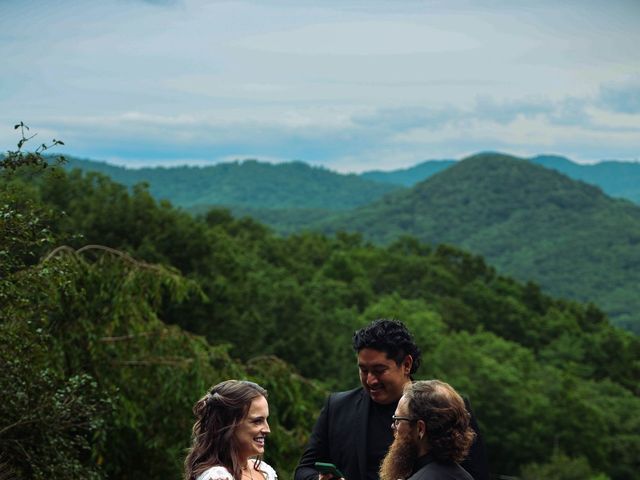 Caleb and Kristine&apos;s Wedding in Fairview, North Carolina 8