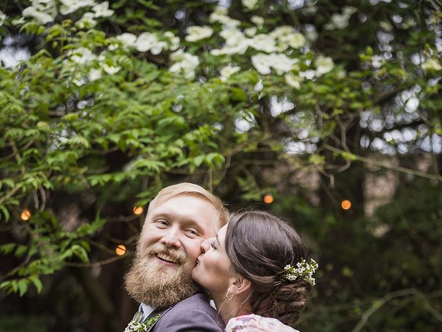 Andrea and Leo&apos;s Wedding in Portland, Oregon 10