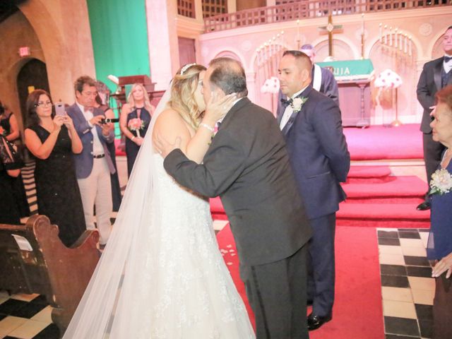 Guillermo and Claudia&apos;s Wedding in Miami, Florida 18