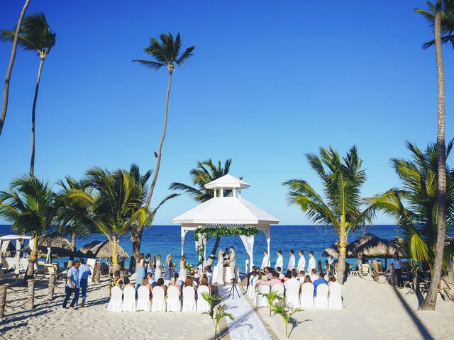 Dani and Michael&apos;s Wedding in Punta Cana, Dominican Republic 10