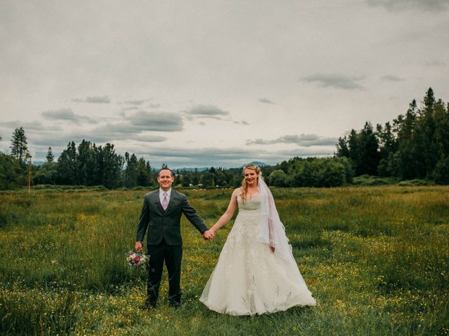 Chris and Jennifer&apos;s Wedding in Grants Pass, Oregon 52