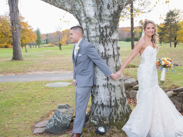 Aaron and Mallory&apos;s Wedding in Agawam, Massachusetts 44