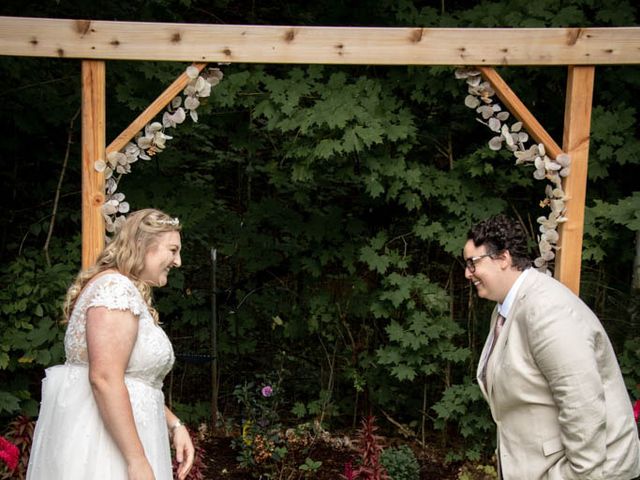 Jesse and Rhiannon&apos;s Wedding in Burlington, Vermont 25