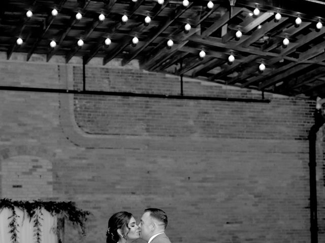 Shawn and Cristina&apos;s Wedding in Grand Rapids, Michigan 4