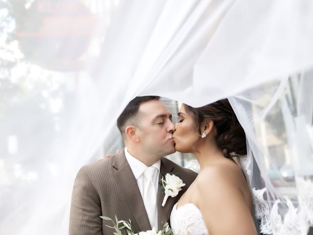 Shawn and Cristina&apos;s Wedding in Grand Rapids, Michigan 10