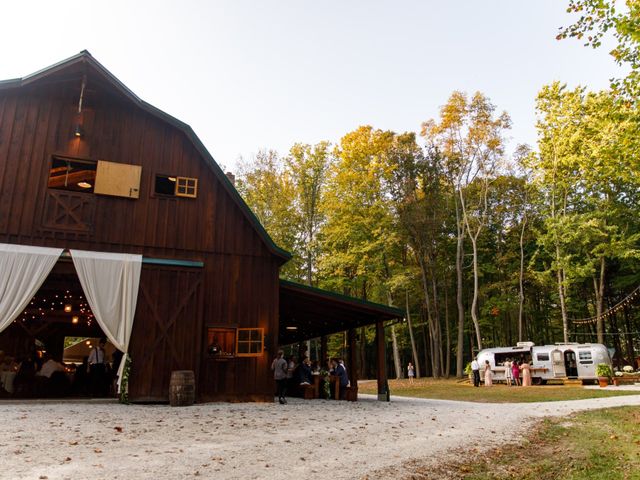 Jason and Molly&apos;s Wedding in Sunman, Indiana 3