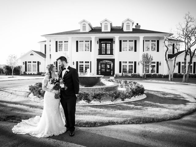 Brian and Kayla&apos;s Wedding in Weatherford, Texas 43