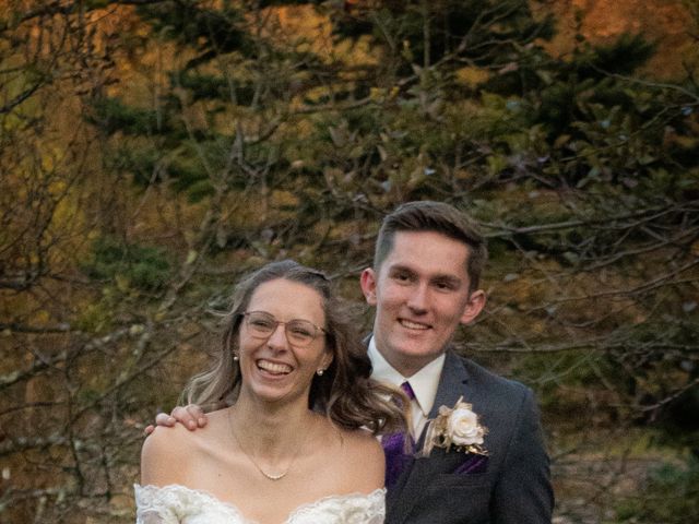 Ben and Zoey&apos;s Wedding in Enosburg Falls, Vermont 27
