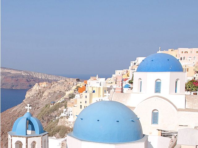 Will and Alexandra&apos;s Wedding in Santorini, Greece 8