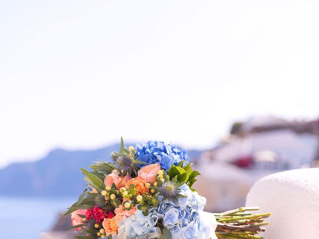 Will and Alexandra&apos;s Wedding in Santorini, Greece 50