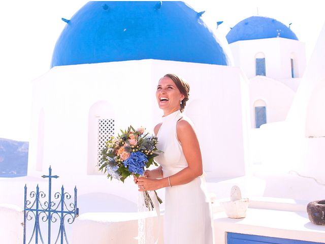 Will and Alexandra&apos;s Wedding in Santorini, Greece 61