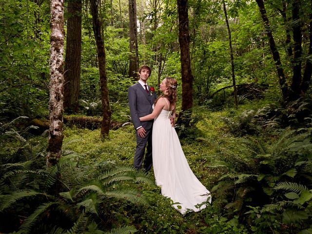 Jeremiah and Rebecca&apos;s Wedding in Portland, Oregon 24