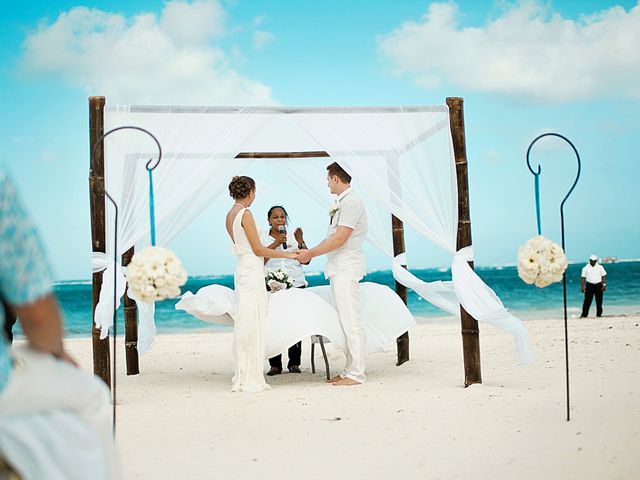 Tatiana and Alex&apos;s Wedding in Punta Cana, Dominican Republic 33
