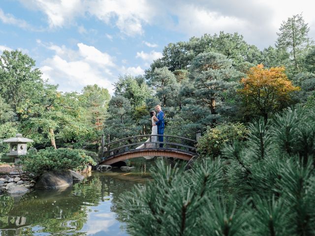 Trevor and Kiley&apos;s Wedding in Rockford, Illinois 15