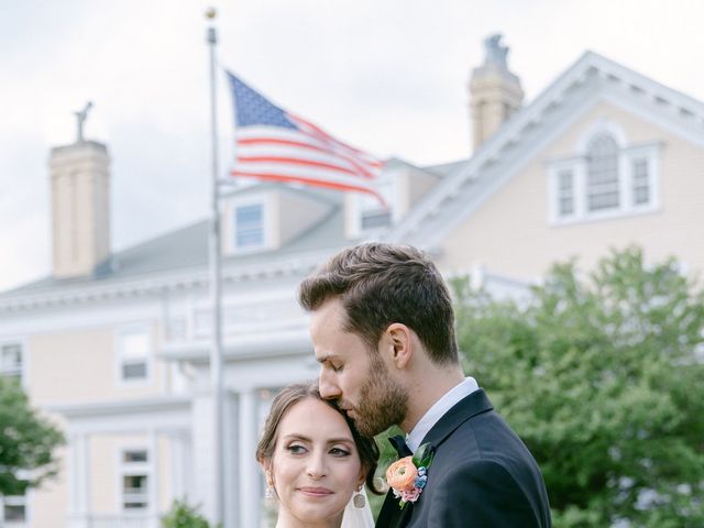 Drew and Erin&apos;s Wedding in Boston, Massachusetts 32
