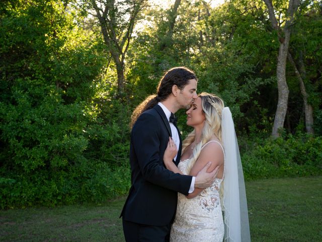Mariah and Dallas&apos;s Wedding in Bruceville, Texas 47