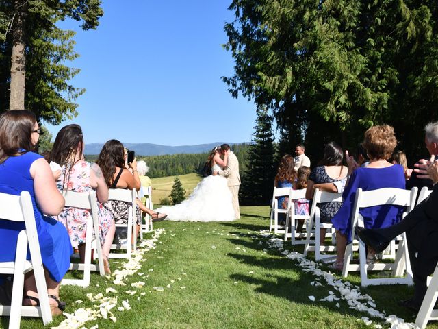 Chad and Rebeca&apos;s Wedding in Sandpoint, Idaho 7