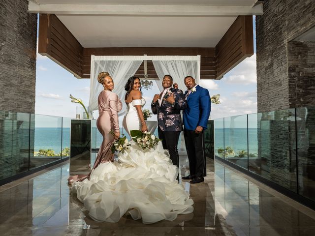 Jamal and Tiffney&apos;s Wedding in Cancun, Mexico 16