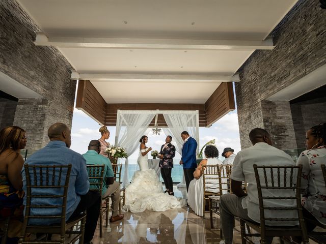 Jamal and Tiffney&apos;s Wedding in Cancun, Mexico 24