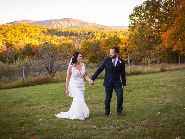 Josh and Alexis&apos;s Wedding in Sunapee, New Hampshire 23