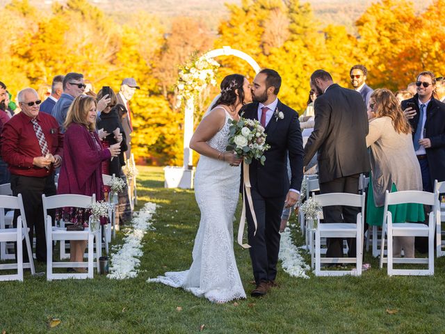 Josh and Alexis&apos;s Wedding in Sunapee, New Hampshire 36