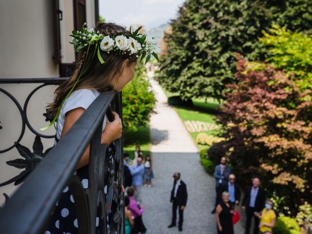 Tiziana and Marzio&apos;s Wedding in Como, Italy 15
