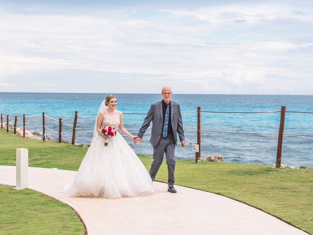 Edson and Shannon&apos;s Wedding in Cancun, Mexico 34