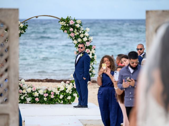 Alfredo and Elaine&apos;s Wedding in Punta Cana, Dominican Republic 23