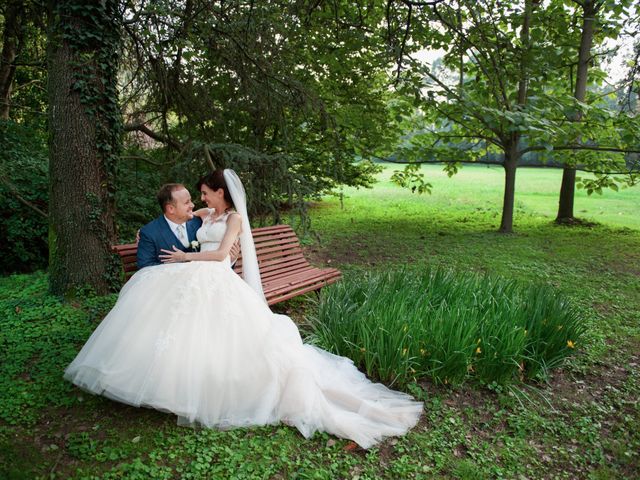 Mattia and Sara&apos;s Wedding in Italy, Texas 29