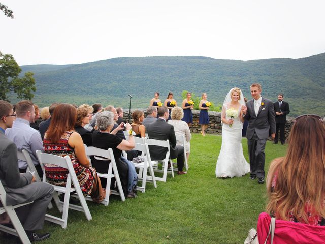 Jonathan and Lydia&apos;s Wedding in Manchester, Vermont 33