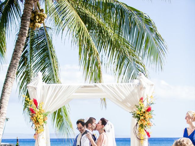 Samara and Jeremy&apos;s Wedding in Lahaina, Hawaii 11