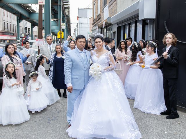 Daysi and Robert&apos;s Wedding in New York, New York 56