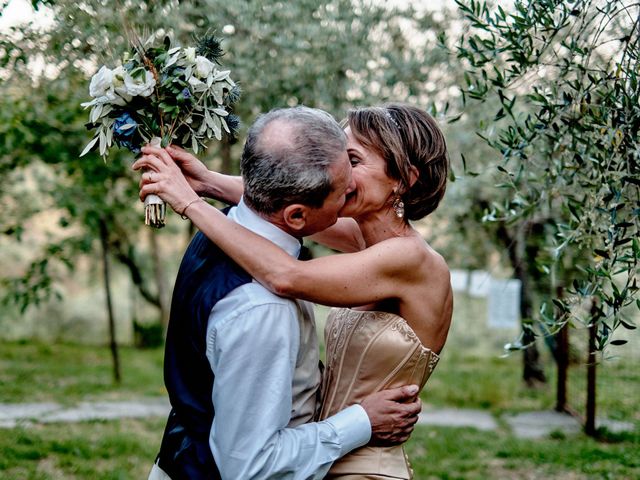 Diletta and Massimo&apos;s Wedding in Tuscany, Italy 15