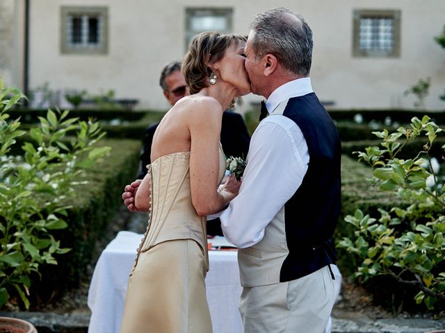 Diletta and Massimo&apos;s Wedding in Tuscany, Italy 23