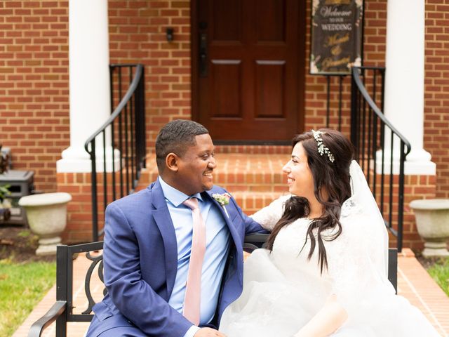 Demetri and Marah&apos;s Wedding in Richmond, Virginia 15