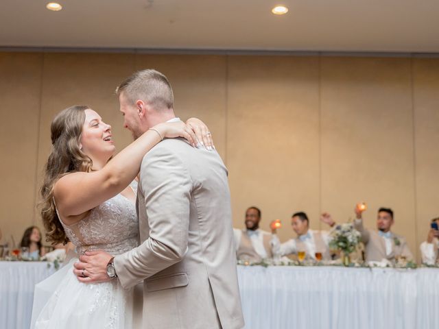Tyler and Lauren&apos;s Wedding in Merrillville, Indiana 21