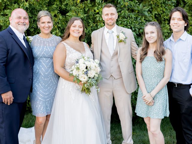 Tyler and Lauren&apos;s Wedding in Merrillville, Indiana 43