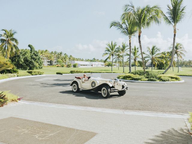 Daniel and Carolina's Wedding in Punta Cana, Dominican Republic 20