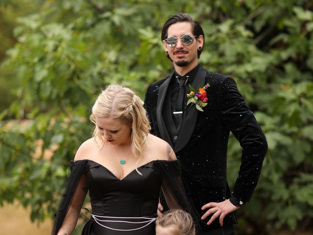 Garrett and Victoria&apos;s Wedding in Estacada, Oregon 13
