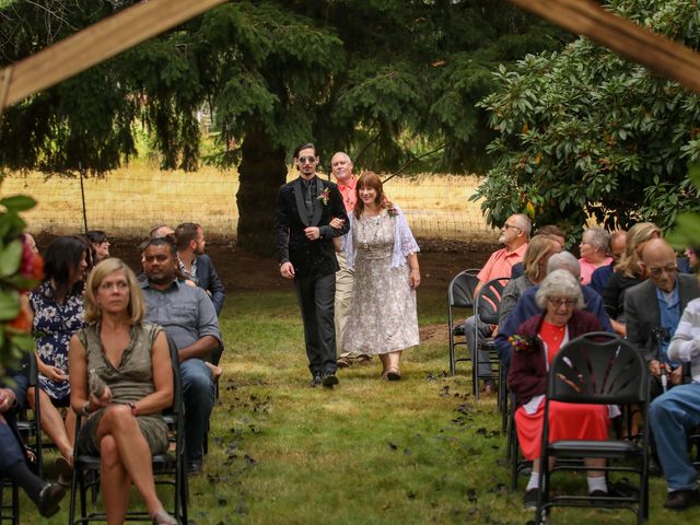 Garrett and Victoria&apos;s Wedding in Estacada, Oregon 41