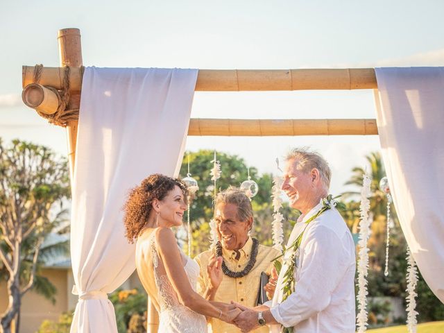 Kas and Tara&apos;s Wedding in Kihei, Hawaii 4