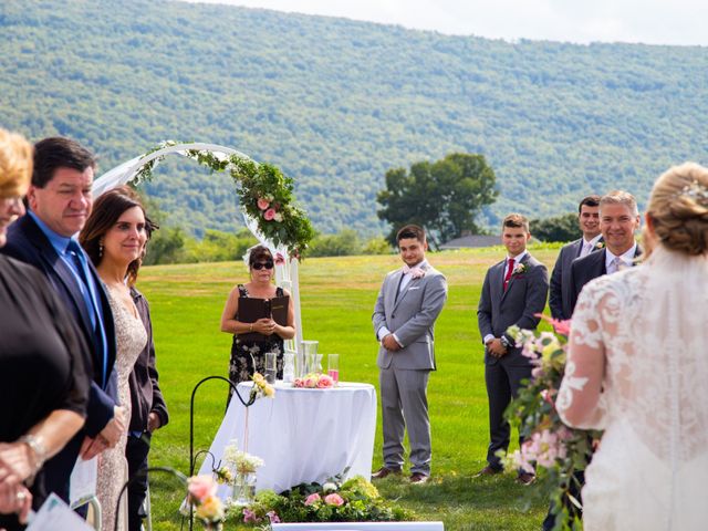 Kimberly and Mel&apos;s Wedding in Jersey Shore, Pennsylvania 11
