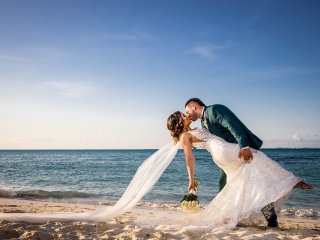 Rudy and Isabella&apos;s Wedding in Cancun, Mexico 24