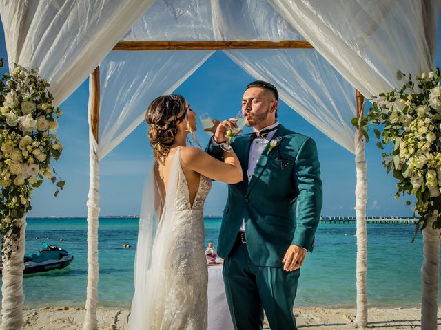 Rudy and Isabella&apos;s Wedding in Cancun, Mexico 18