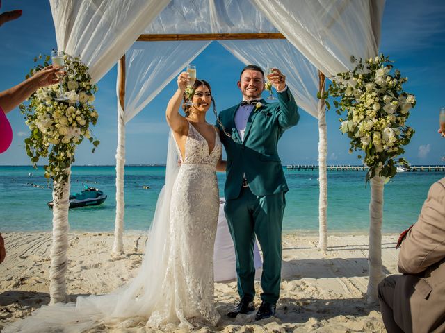 Rudy and Isabella&apos;s Wedding in Cancun, Mexico 17