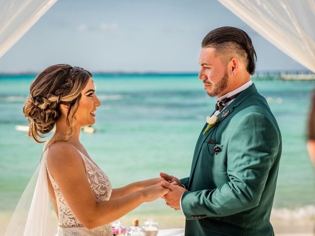 Rudy and Isabella&apos;s Wedding in Cancun, Mexico 9
