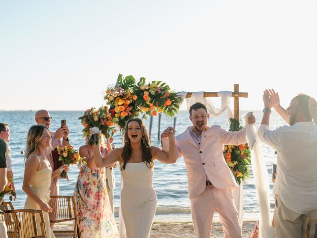 Johnathan and Makenzie  Minzinga's Wedding in Isla Mujeres, Mexico 13