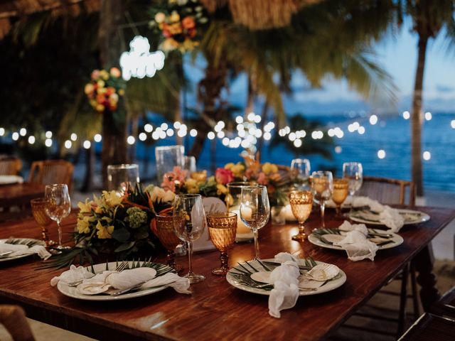 Johnathan and Makenzie  Minzinga's Wedding in Isla Mujeres, Mexico 21