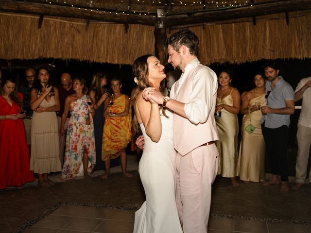 Johnathan and Makenzie  Minzinga's Wedding in Isla Mujeres, Mexico 27